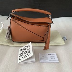 Loewe mini puzzle tan